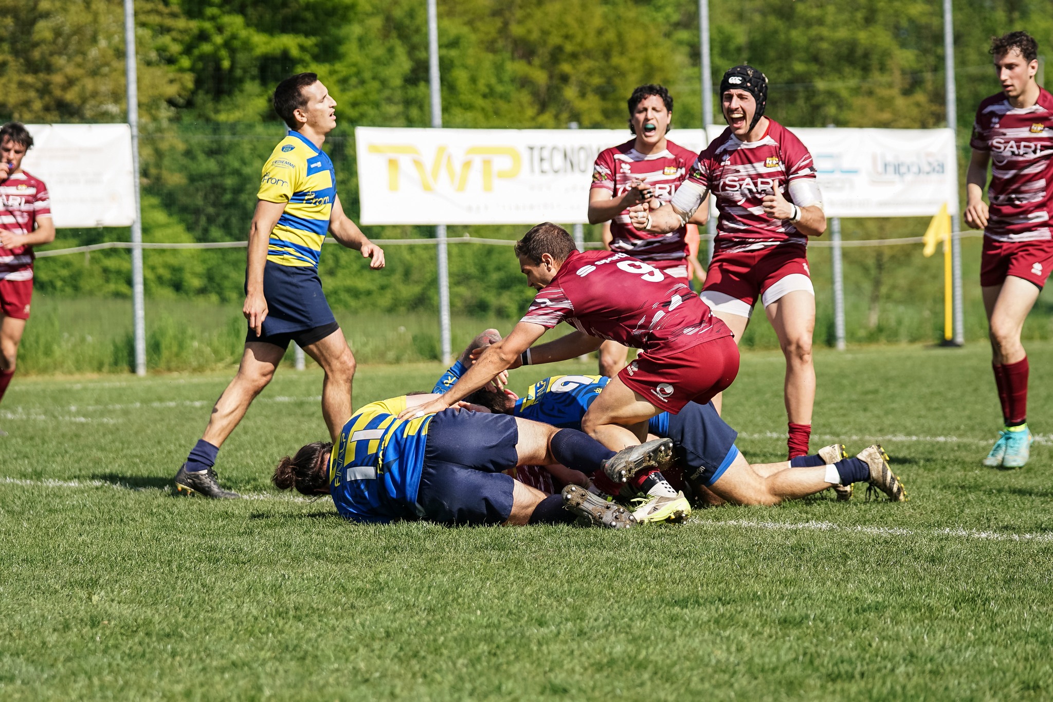 Il riassunto del fine settimana. Domenica da dimenticare per i risultati, ma da farne tesoro nel percorso di crescita. Positive le prestazioni delle ragazze e del minirugby.